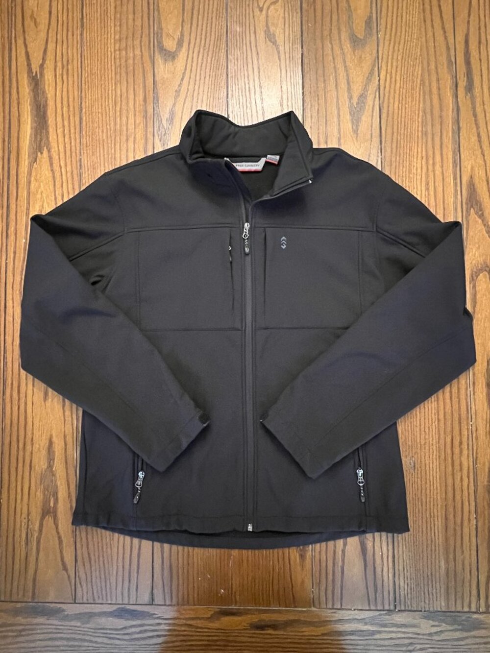 Free Country Men’s Large Black Water Resistant Softshell Jacket